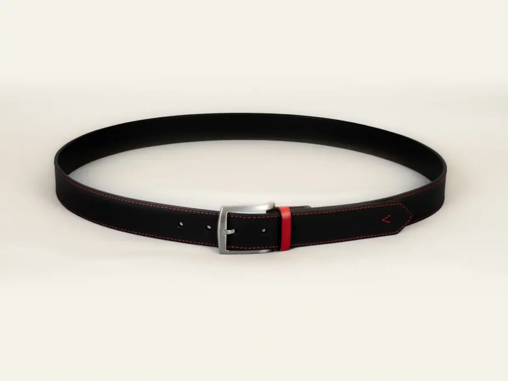 ceinture, ceinture cuir, cuir noir, atypique, cuir de vachette, ceinture en cuir noire, aparté, artisan créateur, coutures rouges