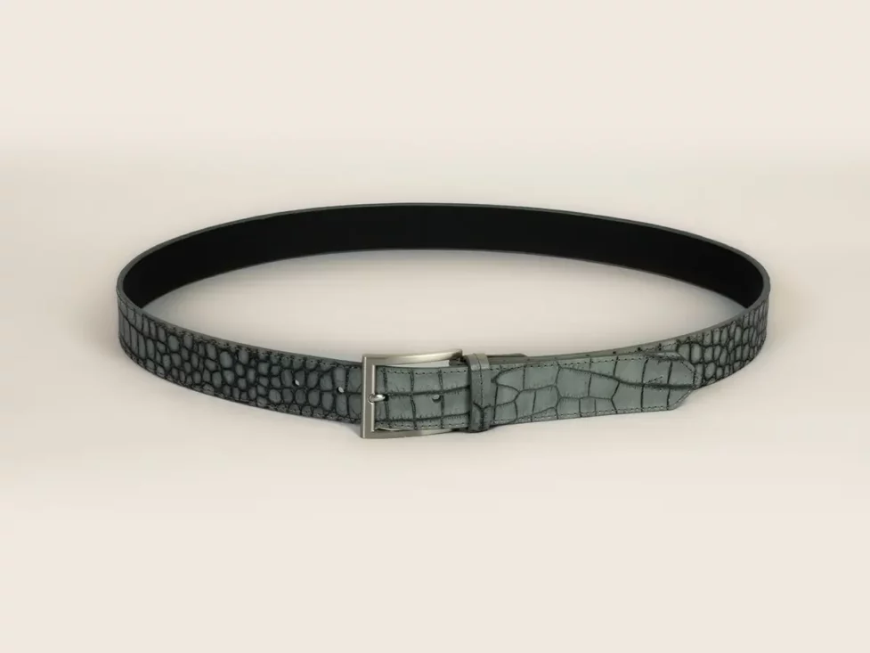 ceinture, ceinture cuir, cuir gris, indomptable, cuir de vachette, ceinture en cuir grise, aparté, artisan créateur, cuir crocodile